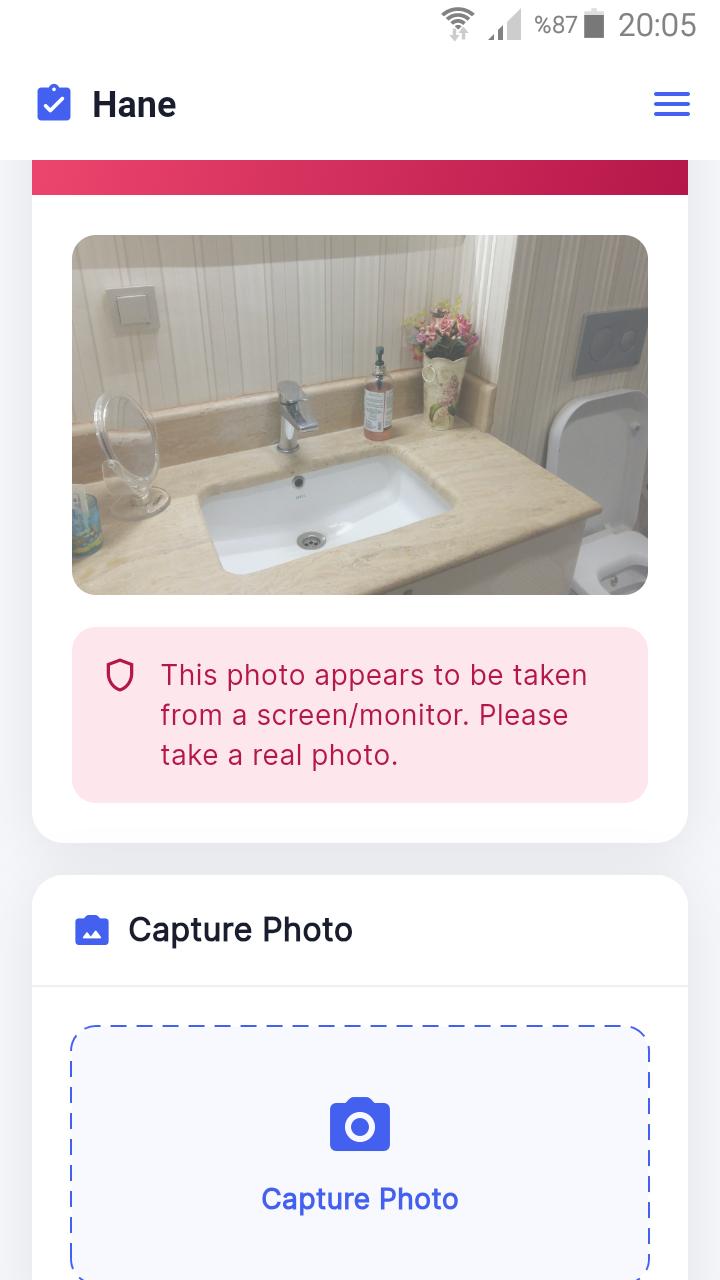 CheckMasterAI mobile app — anti-cheat screen-capture fraud detection alert